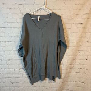 Zenana Premium Light Blue Knit Top
